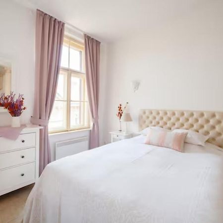 Appartement Classical Studio à Budapest Extérieur photo